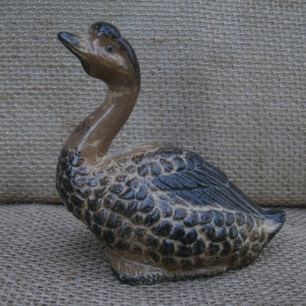 Vintage Japan Porcelain Geese Figurine Set of 2 - Picture 10 of 16